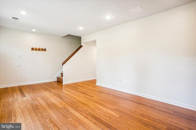 9082 ARLINGTON BLVD, Fairfax, VA 22031