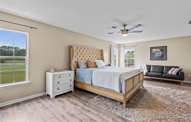 5312 Cypress Links Blvd, Elkton, FL 32033