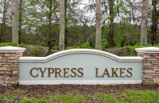 5312 Cypress Links Blvd, Elkton, FL 32033