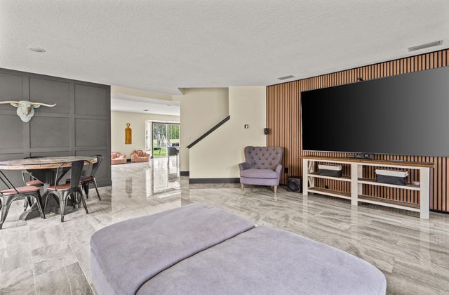 5312 Cypress Links Blvd, Elkton, FL 32033