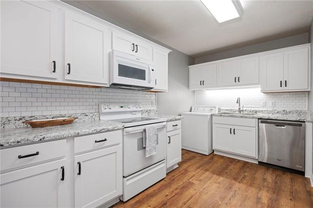 552 Tamworth Court, Mobile, AL 36609