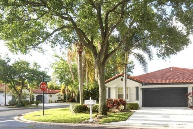 8088 Vía Di Veneto, Boca Raton, FL 33496