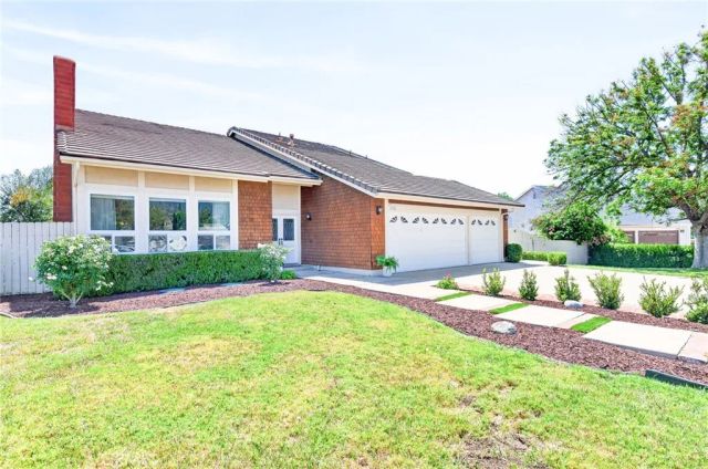 31970 Saint Pierre, Lake Elsinore, CA 92530