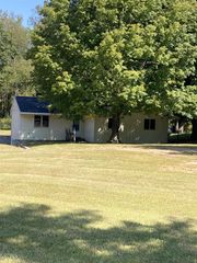 11248 Phal Road, Grass Lake, MI 49240