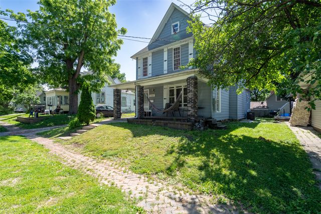 918 E 12TH Street, Des Moines, IA 50316