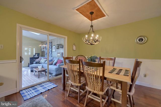 1019 SPRING VALLEY RD, Quarryville, PA 17566