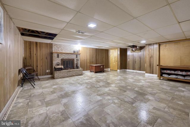 1019 SPRING VALLEY RD, Quarryville, PA 17566