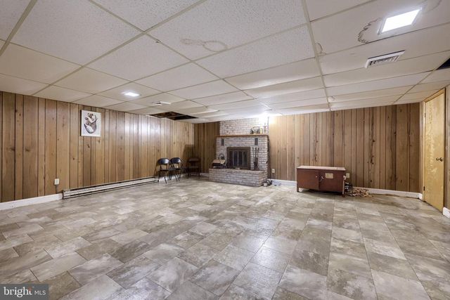 1019 SPRING VALLEY RD, Quarryville, PA 17566