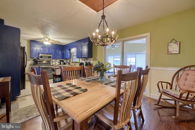 1019 SPRING VALLEY RD, Quarryville, PA 17566