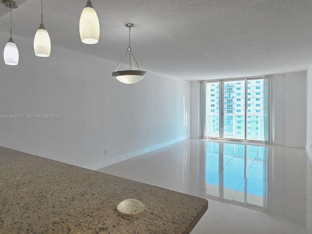 19380 Collins Ave 1002, Sunny Isles Beach, FL 33160
