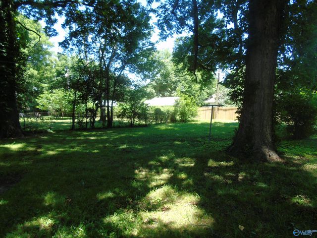 521 Oshaughnessy Avenue B, Huntsville, AL 35801