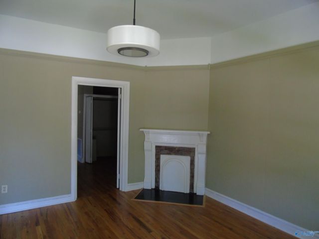 521 Oshaughnessy Avenue B, Huntsville, AL 35801