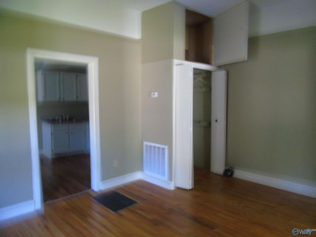 521 Oshaughnessy Avenue B, Huntsville, AL 35801