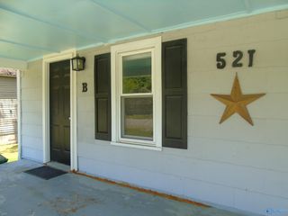 521 Oshaughnessy Avenue B, Huntsville, AL 35801