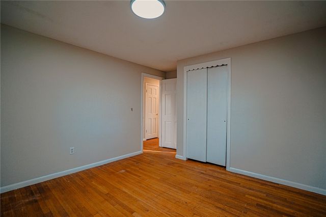 32 Stillwater Drive, Warwick, RI 02889