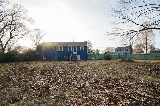 32 Stillwater Drive, Warwick, RI 02889