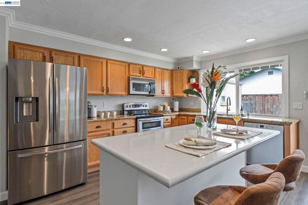 Image 19 of property listing at 1135 Killarney St, Livermore, CA 94550