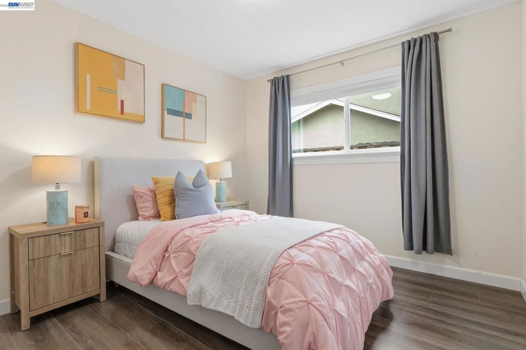 Image 26 of property listing at 1135 Killarney St, Livermore, CA 94550