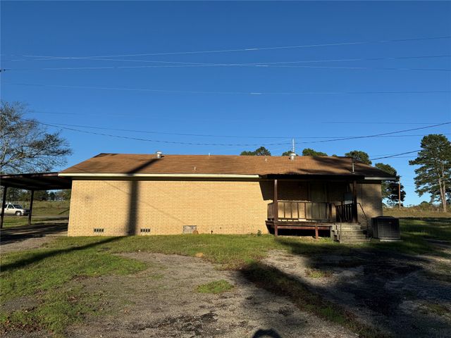195 County Road 2100 Highway 11, Daingerfield, TX 75638