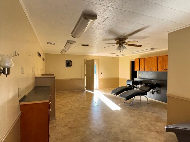 195 County Road 2100 Highway 11, Daingerfield, TX 75638