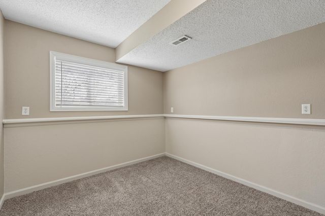 4195 W 137th Street, Savage, MN 55378