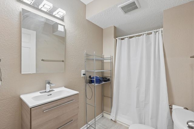 4195 W 137th Street, Savage, MN 55378