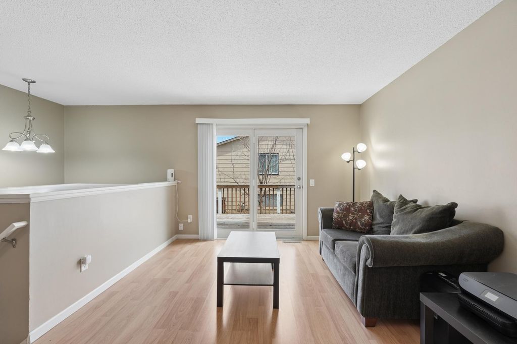 4195 W 137th Street, Savage, MN 55378