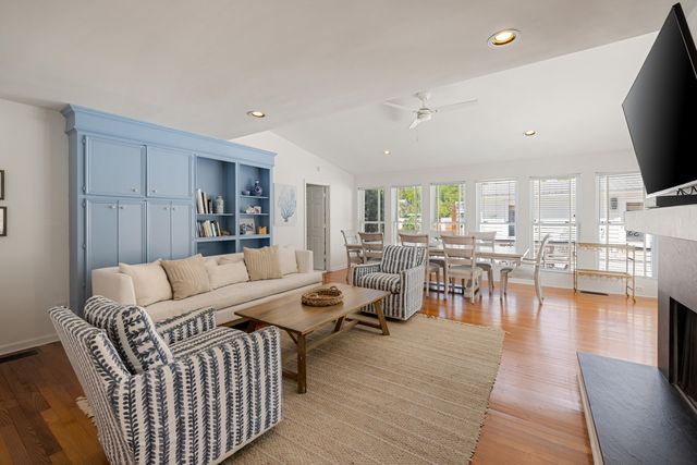 2201 Palm Boulevard, Isle Of Palms, SC 29451