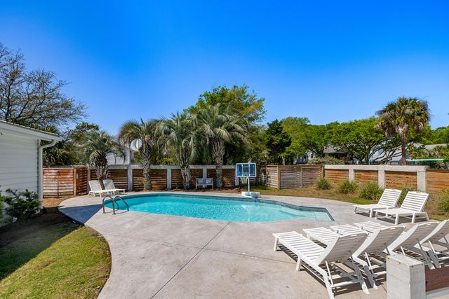 2201 Palm Boulevard, Isle Of Palms, SC 29451