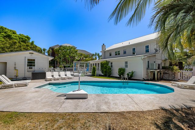 2201 Palm Boulevard, Isle Of Palms, SC 29451