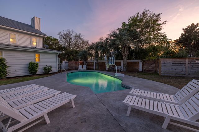 2201 Palm Boulevard, Isle Of Palms, SC 29451