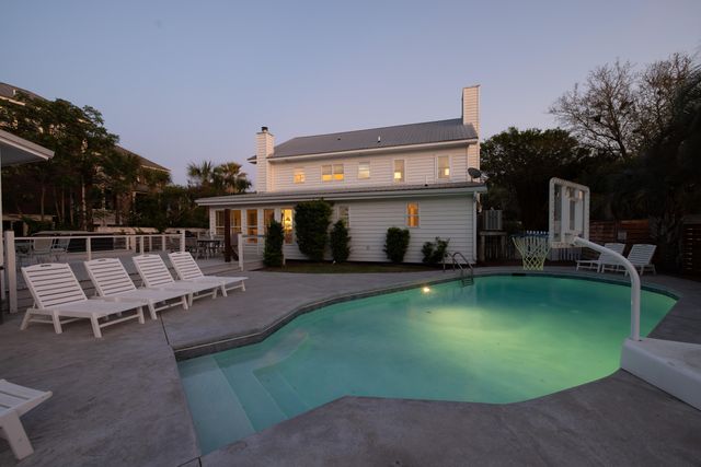 2201 Palm Boulevard, Isle Of Palms, SC 29451
