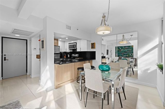 2801 Florida Ave 220, Miami, FL 33133