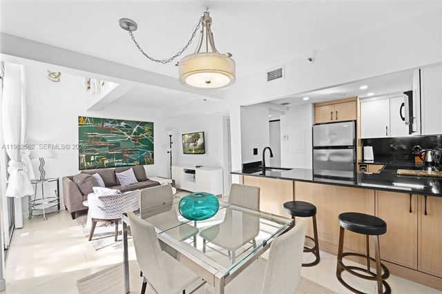 2801 Florida Ave 220, Miami, FL 33133