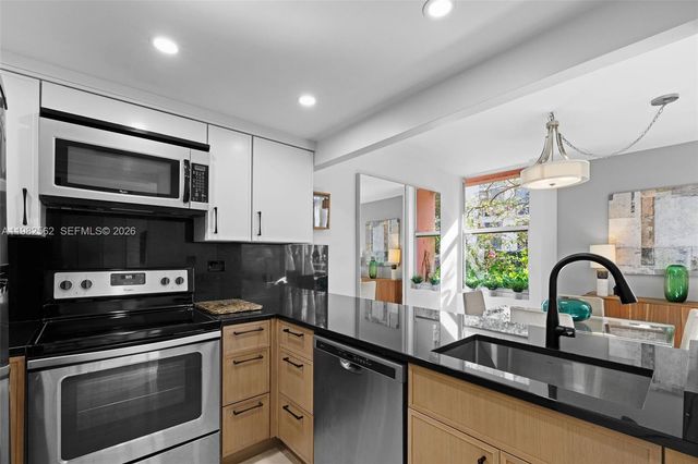 2801 Florida Ave 220, Miami, FL 33133