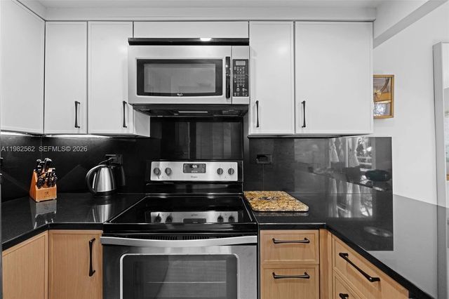 2801 Florida Ave 220, Miami, FL 33133