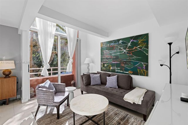 2801 Florida Ave 220, Miami, FL 33133