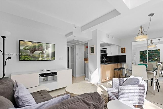 2801 Florida Ave 220, Miami, FL 33133