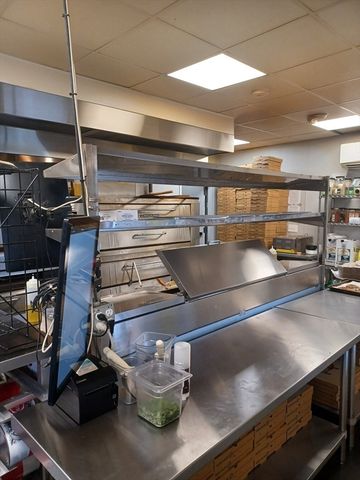 39 Trotter, Weymouth, MA 02190