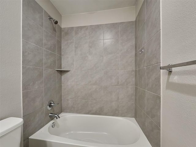 142 Yellow Bark ST, Buda, TX 78610