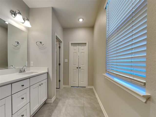 142 Yellow Bark ST, Buda, TX 78610