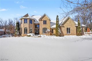 68 Timber Run Drive, Canfield, OH 44406