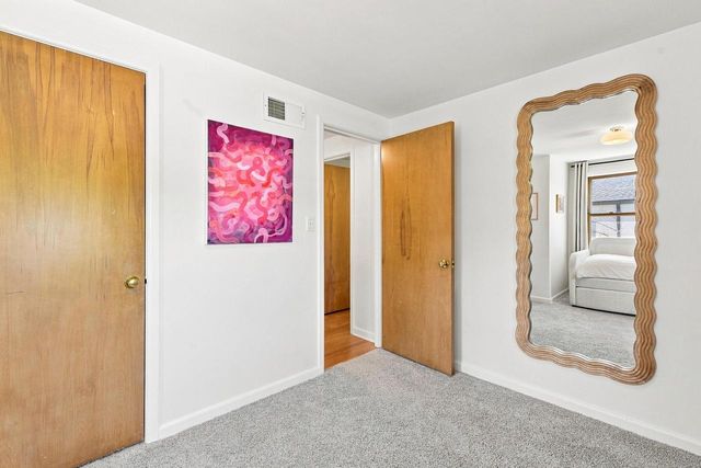 5331 N Lydell AVENUE, Glendale, WI 53217