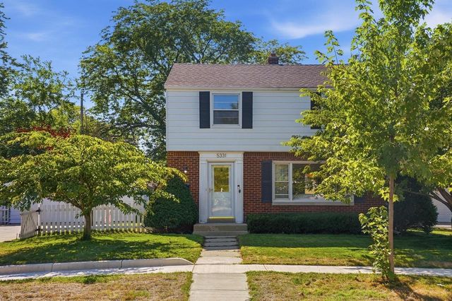 5331 N Lydell AVENUE, Glendale, WI 53217