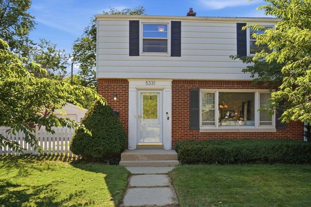 5331 N Lydell AVENUE, Glendale, WI 53217
