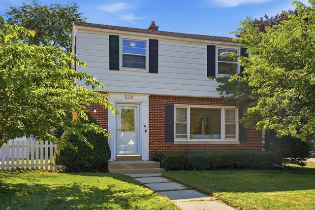 5331 N Lydell AVENUE, Glendale, WI 53217