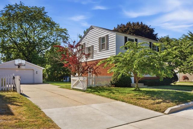 5331 N Lydell AVENUE, Glendale, WI 53217