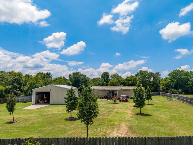 4450 County Road 3110, Campbell, TX 75422