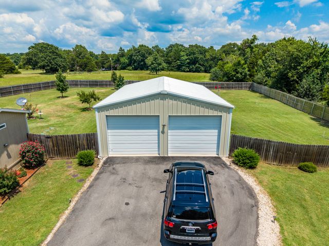 4450 County Road 3110, Campbell, TX 75422