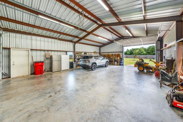 4450 County Road 3110, Campbell, TX 75422